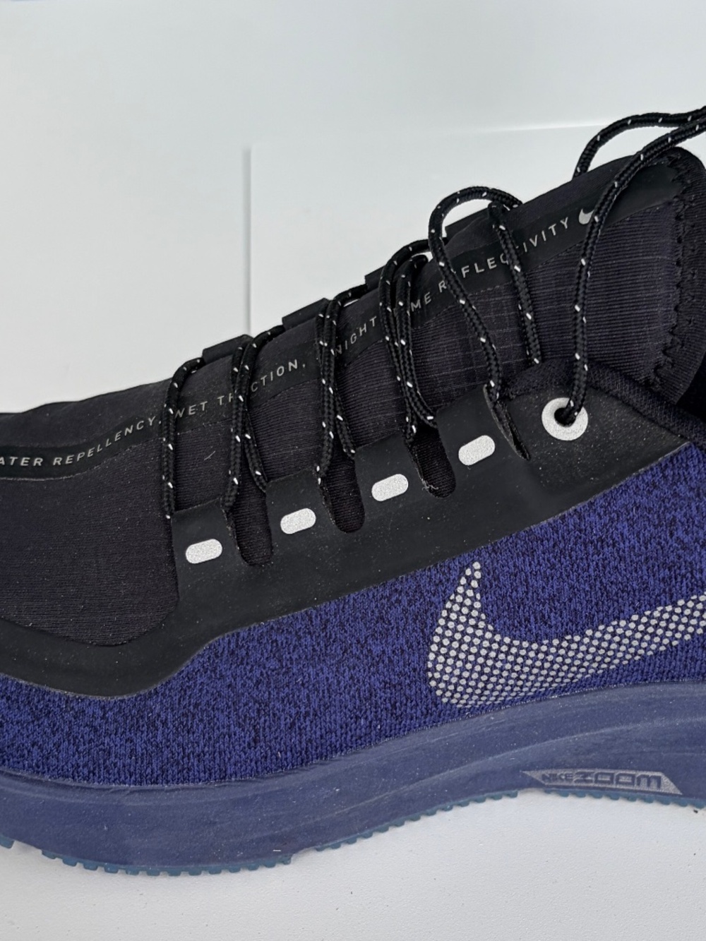 Nike Air Zoom Pegasus 35 Shield – Water-Repellent Running Shoes , men’s 10